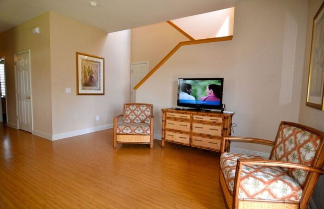 3500cal Stunning Town Home In Regal Plams - Photo 11