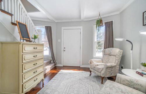 Newly Renovated Cottage 5 mins from Beach! - Foto 30