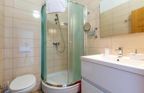 Gorgeous Home In Mravince With Sauna - Photo 53