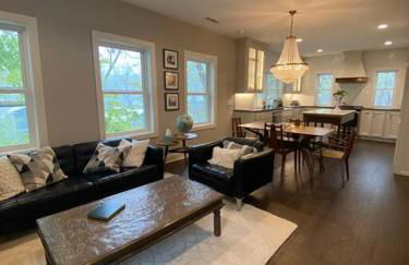 Carriage House on Historic Bentonville Square - Foto 7