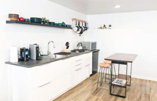 Cozy LA Studio Steps from SoFi and LAX - SH3 - LAD - Foto 8