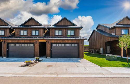 Unique Townhome with AC Garage Patio - Foto 31