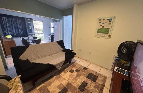 Apartamento na Av das Cataratas de 02 quartos - Foto 1