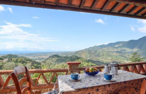 Rustico Antonella - Foto 1