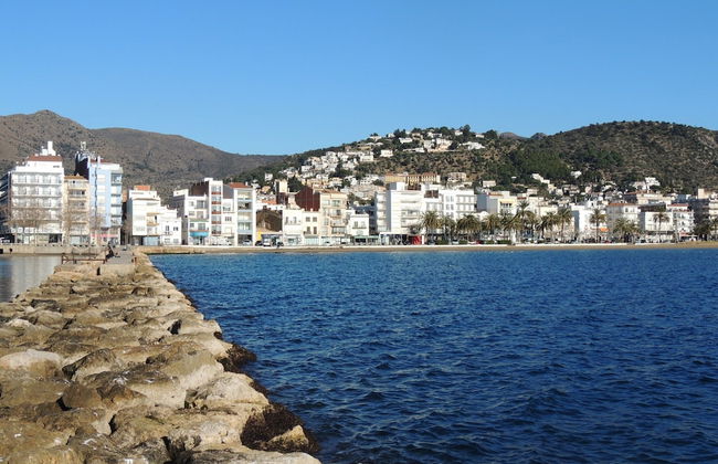 Apartment in Roses Near the Beach - Photo 33