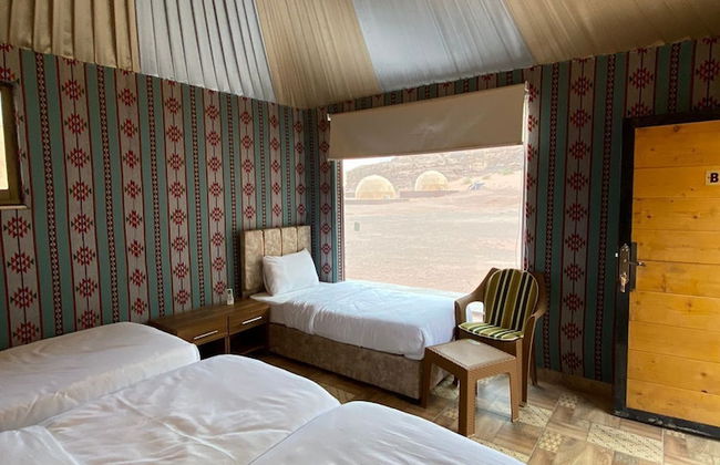 Moon life in Wadi Rum - Photo 26