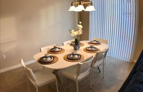 Four Bedroom Sleeps 10 w Gameroom 5152a - Foto 36