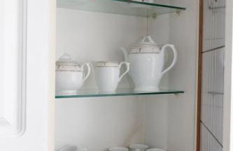 3 bed home sleeps 8 people located 1 min from train stop - Otley Terrace - Photo 32