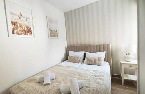 A top-floor modern apartment Located 100 meters from the beach - Foto 3