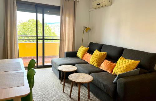 Urban Retreat with Views & Terrace - Foto 2