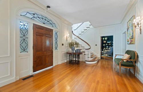 Private Resort Mansion with Pool - Foto 58