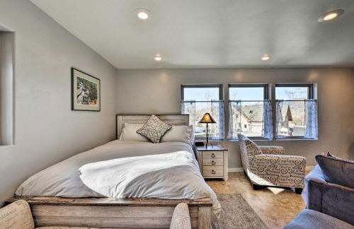 Cozy Mountain Studio By Main Street and Hot Springs! - Foto 14