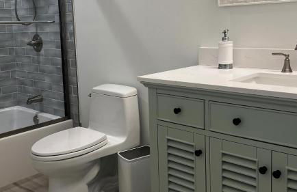 Pet-Friendly Pool Bayside Coastal Cottage - Foto 15