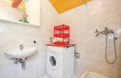 2 Bedroom Beautiful Apartment In Stolac - Foto 25