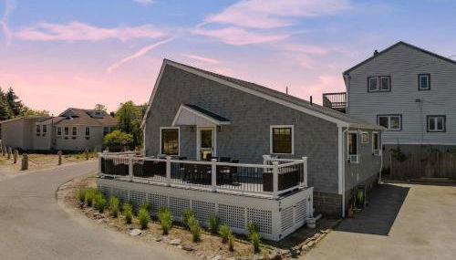 Beach Plum Cottage Steps to Beach Loft AC - Foto 4