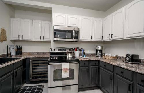 Crimson Tide Cottage- 2 King Beds- 2 5 miles to UA - Foto 15