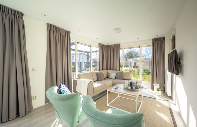 5 bedroom House in Susteren with swimming pool and terrace - Photo 2