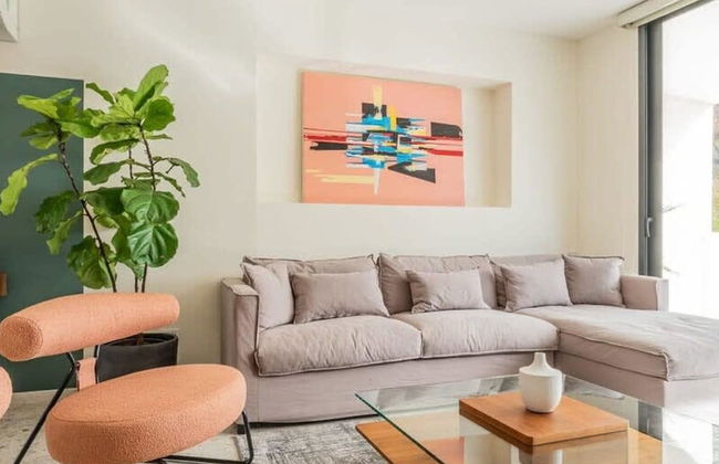 Picturesque 2BR in Casco Antiguo - Photo 15