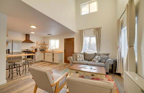 Walk to Kenai River Forested Fishermans Cabin! - Foto 13