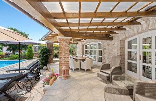 Villa Karim with private pool and BBQ - Foto 4