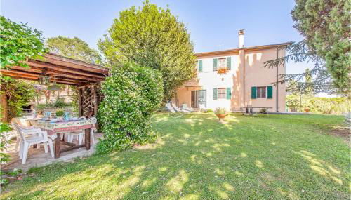 Cozy Home In Crespina Pi With Sauna - Foto 2