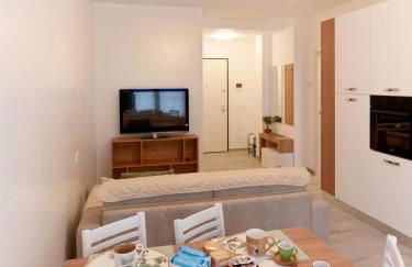 Assisi valley Private Parking - Modern Apartment Near Assisi - Photo 4