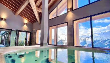 Vue panoramique sur les montagnes plein Sud - T2 Skis aux pieds, Piscine & Spa - Photo 3