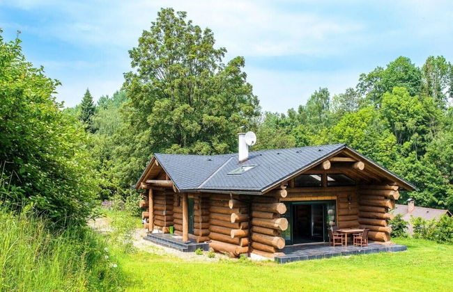 Spacious Holiday Home With Internet - Photo 34