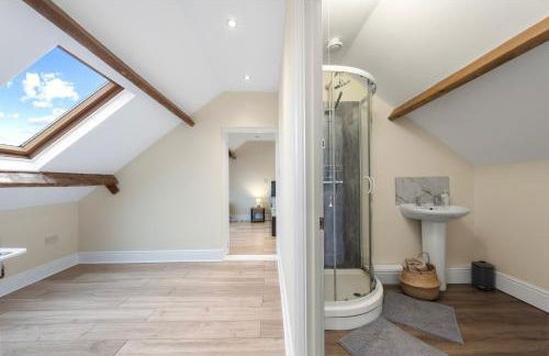 Spacious 6-Bed with Pool Table Desks in every room - Foto 42