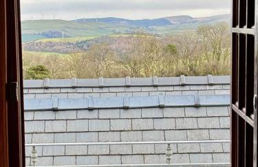 The Workshop - Photo 43