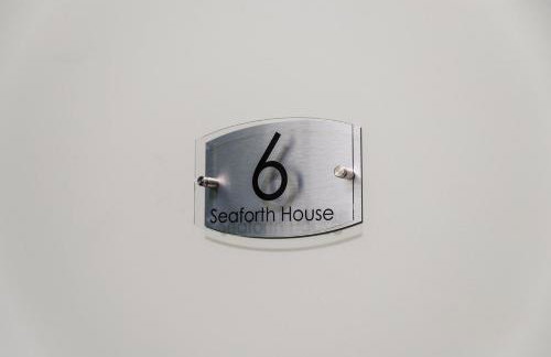 Seaforth House Apartment - Photo 8