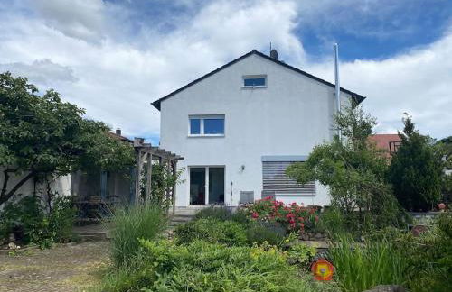 Haus mit Garten und 2 Schlafzimmern - Foto 9