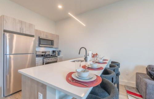 Stylish Apt FREE Parking Near NYC & Airport - Foto 4