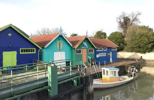 Elégante maison familiale au cœur des remparts de la citadelle - Foto 43