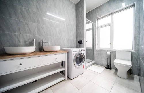 Spacious Apartment With A Terrace Style Rooftop - Foto 11