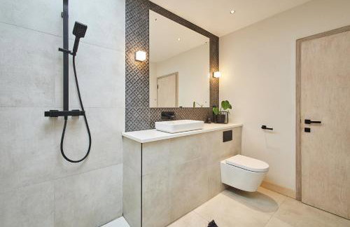 Sleeper Cottage - Sleeps 8 - Foto 40