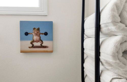 Palms & Pelicans - Photo 21