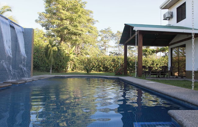 2 Comfortable New Villas Near Pacific, Private Pool With Waterfall! - Photo 12
