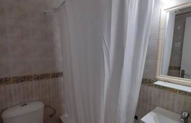 Bonito estudio en el centro. Ideal parejas. - Foto 13