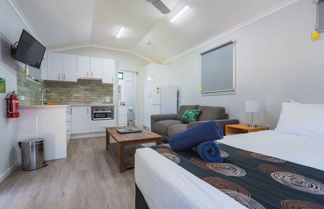 Kimberleyland Waterfront Holiday Park - Photo 11