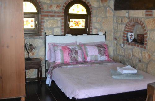 Artemis Stone House - Photo 32