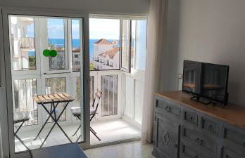 Nerja Gaviota holidays piscina y playa - Foto 49