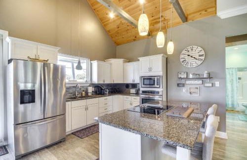 Walk to Beach Stunning Gulfport Getaway - Foto 8