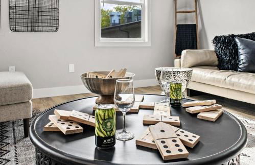 Spacious Downtown Apartment – Walk to Old Town Fc! - Foto 19