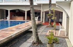 Carnaval a partir 5 diárias - 15 pessoas- Linda Casa de praia com Super piscina 12x5 Novinha com 3 níveis, Wi-Fi, Tv led,jardim , churrasqueira completa - Photo 24