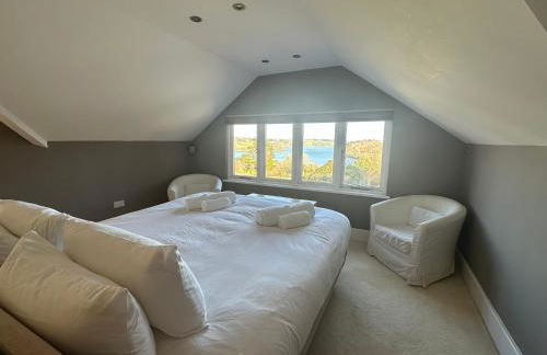 Penarvon House - Stunning Waterfront Escape with Games Room - Foto 25