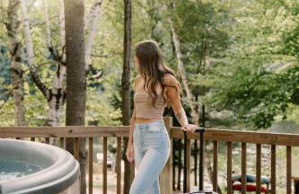 Treehouse Duo Lakefront 2 Private Hot Tubs - Photo 17