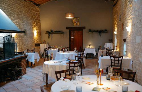 Logis Insolites et Restaurant Domaine du Seudre - Foto 36
