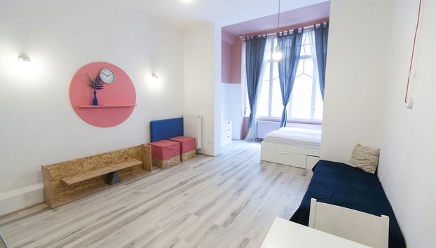 Colorful Ernesto II - Foto 3, Camera