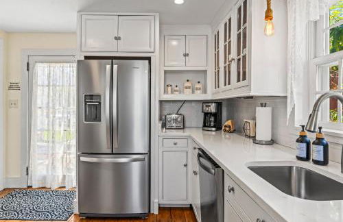 Mystic Riverfront Captain's Home - Foto 30